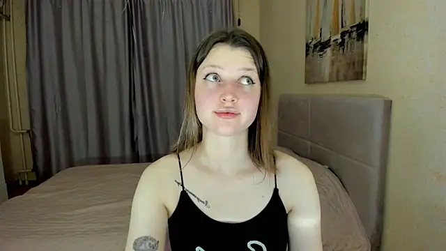 SoniNesti online show from October 24, 2025, 4:14 pm