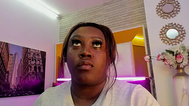 ShaniaBrownn online show from November 1, 2025, 8:00 pm