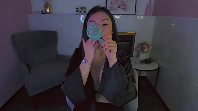 JasmineMagical online show from January 10, 2025, 9:44 am