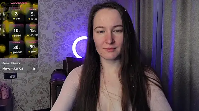 AgnesGraham online show from February 11, 2026, 9:42 pm