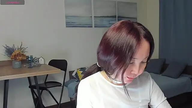 AvroraSakura online show from December 22, 2024, 4:38 pm