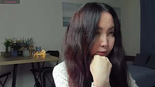 AvroraSakura online show from March 6, 2025, 8:48 pm