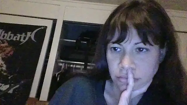 petitedoll29 online show from December 3, 2024, 3:20 am