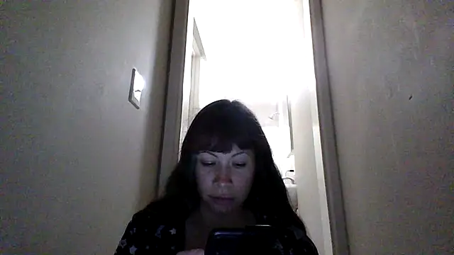 petitedoll29 online show from October 27, 2025, 12:04 am