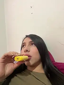 isabella jade online show from January 19, 2025, 8:30 pm