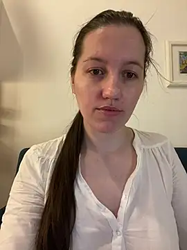 Snapshot of Nicole-Ray chatting on January 14, 2026, 6:08 am Nicole-Ray online show from January 14, 2026, 6:08 am