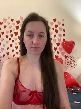 Snapshot of Nicole-Ray chatting on February 10, 2026, 8:35 pm Nicole-Ray online show from February 10, 2026, 8:35 pm