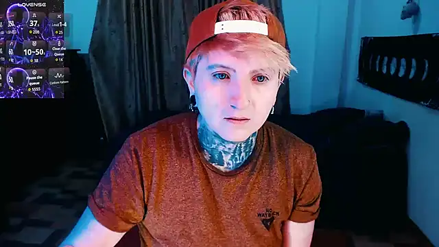 Marieblueeyes online show from November 13, 2025, 1:59 am