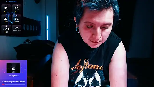 Marieblueeyes online show from March 25, 2026, 3:12 am