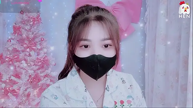 Snapshot of hen237 chatting on January 6, 2026, 5:49 pm hen237 online show from January 6, 2026, 5:49 pm