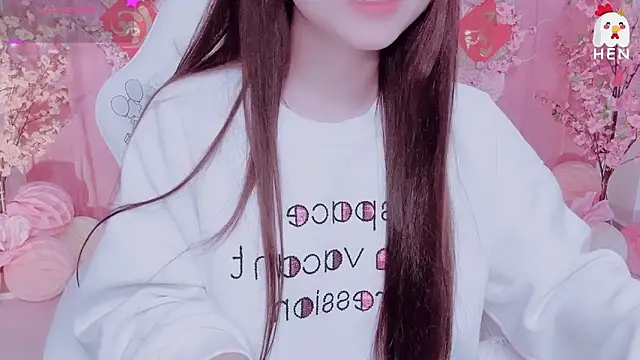 Snapshot of hen237 chatting on February 19, 2026, 7:10 pm hen237 online show from February 19, 2026, 7:10 pm