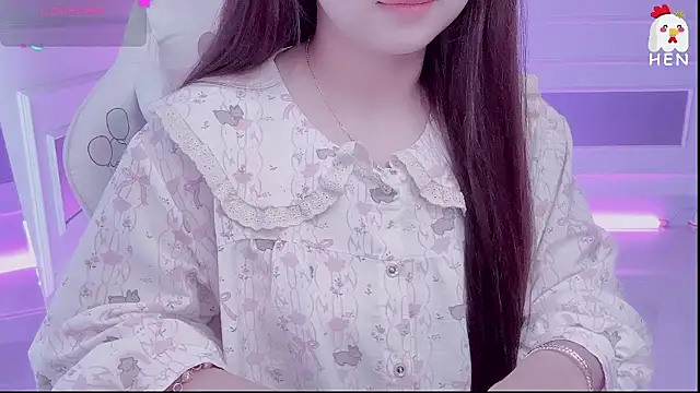 hen237 online show from May 4, 2026, 12:17 am