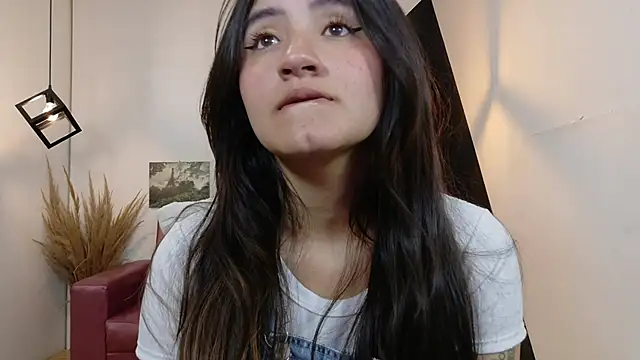 Perla Campbell online show from November 29, 2025, 3:04 pm