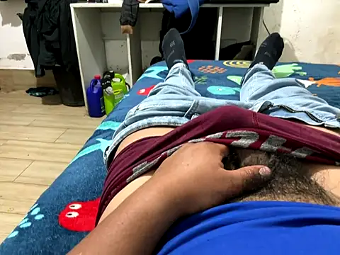 elvis0966 online show from September 27, 2025, 6:18 am