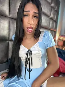 Snapshot of Ashly_Miller chatting on February 13, 2025, 10:00 pm Ashly Miller online show from February 13, 2025, 10:00 pm