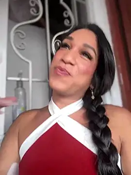 Snapshot of Ashly_Miller chatting on February 27, 2025, 7:37 pm Ashly Miller online show from February 27, 2025, 7:37 pm