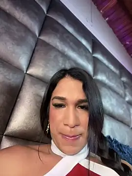 Snapshot of Ashly_Miller chatting on February 27, 2025, 10:42 pm Ashly Miller online show from February 27, 2025, 10:42 pm