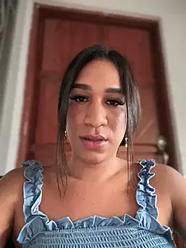 Snapshot of Ashly_Miller chatting on March 3, 2025, 10:20 pm Ashly Miller online show from March 3, 2025, 10:20 pm