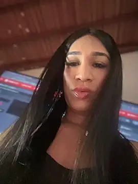 Snapshot of Ashly_Miller chatting on October 30, 2025, 7:58 pm Ashly Miller online show from October 30, 2025, 7:58 pm