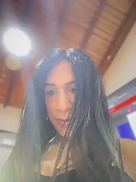 Snapshot of Ashly_Miller chatting on November 17, 2025, 8:03 pm Ashly Miller online show from November 17, 2025, 8:03 pm