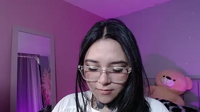 kim blake online show from January 18, 2025, 8:30 pm