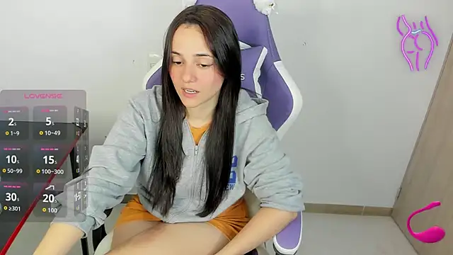 Snapshot of lucia_s1 chatting on February 12, 2026, 11:38 am lucia s1 online show from February 12, 2026, 11:38 am