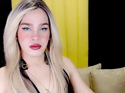 arianneXXX ts online show from September 12, 2025, 9:37 pm