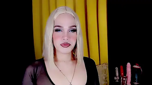 arianneXXX ts online show from September 17, 2025, 10:00 pm