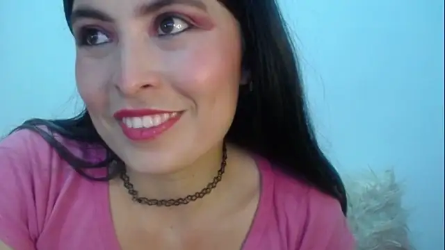 Alexandrasaenz online show from March 5, 2025, 9:59 pm