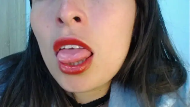 Alexandrasaenz online show from March 16, 2025, 12:23 am