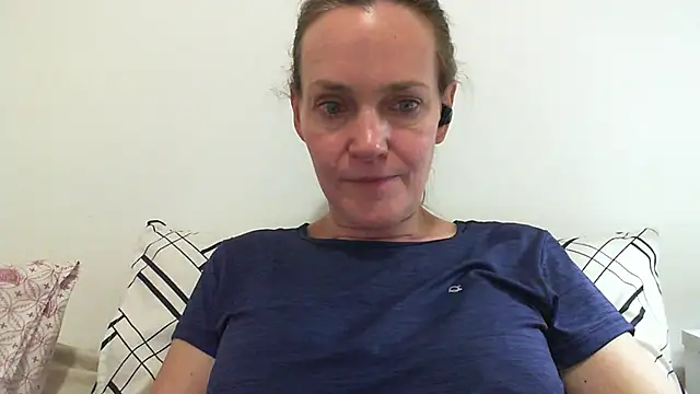 Annylove1 online show from March 14, 2025, 8:49 pm