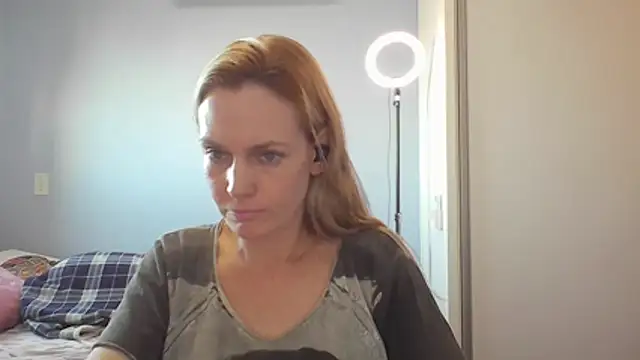 Annylove1 online show from April 21, 2026, 10:54 am