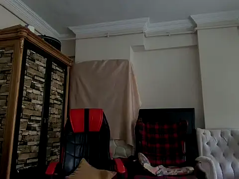 ALPHANDRE online show from September 17, 2025, 4:36 am