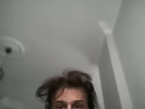 ALPHANDRE online show from November 26, 2025, 6:36 am