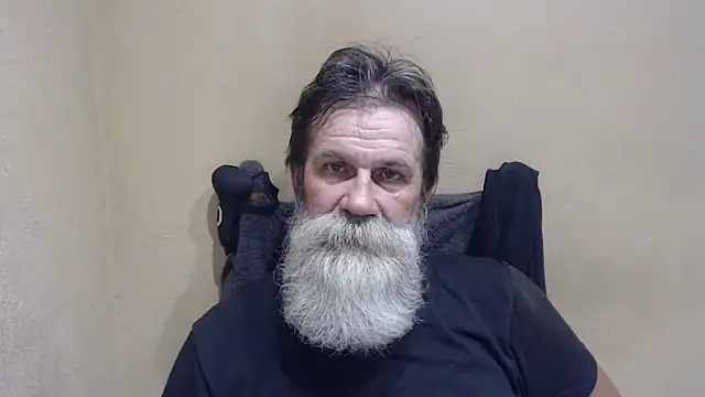 Snapshot of AlexNudo chatting on July 6, 2026, 5:15 pm AlexNudo online show from July 6, 2026, 5:15 pm