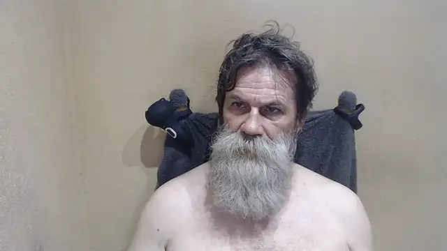 Snapshot of AlexNudo chatting on August 6, 2026, 8:27 am AlexNudo online show from August 6, 2026, 8:27 am