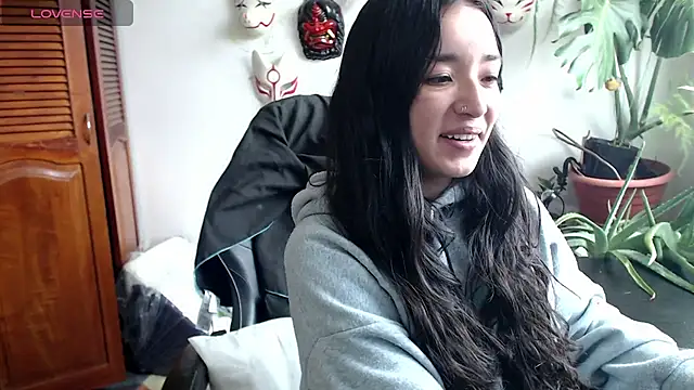 Snapshot of cat_salo chatting on August 4, 2026, 5:59 pm cat salo online show from August 4, 2026, 5:59 pm