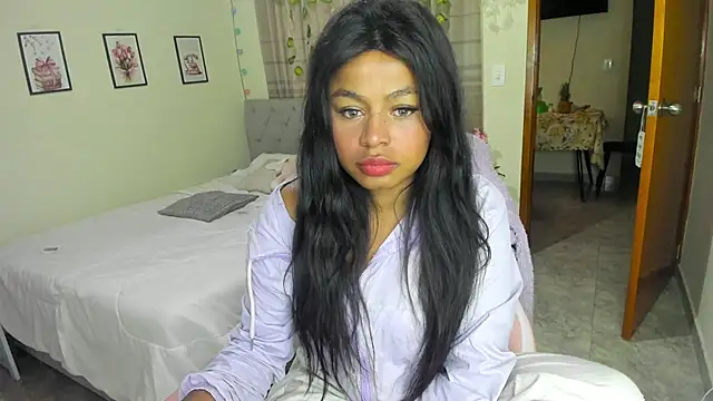 charlott7 online show from September 8, 2025, 10:09 pm