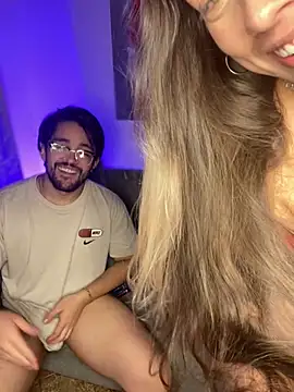 Im sophiie online show from March 22, 2025, 6:11 am