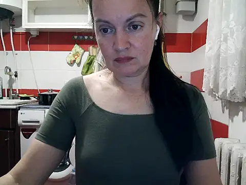 LoveNBloom online show from July 28, 2026, 8:52 pm
