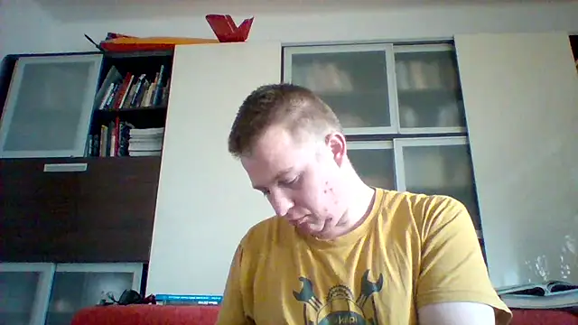 Matttthees online show from February 10, 2025, 1:33 pm