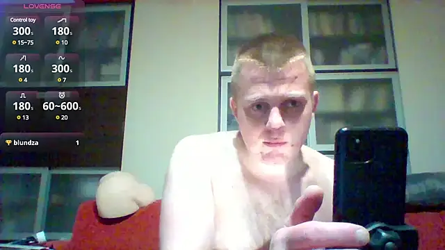 Matttthees online show from March 23, 2025, 2:48 am