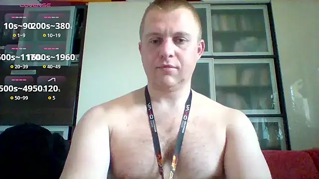 Matttthees online show from November 22, 2025, 8:35 am