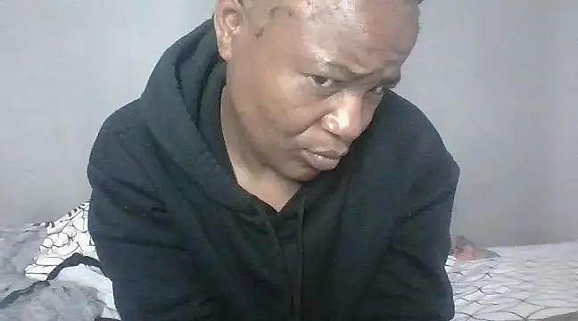 BeejayLoverxx online show from March 3, 2025, 3:41 am