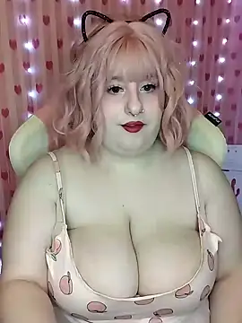 StrawberryPleasure online show from January 13, 2025, 2:07 am