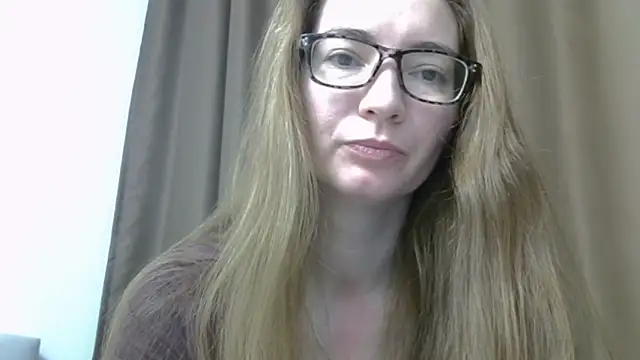 Ashleyspice online show from February 19, 2025, 6:33 am