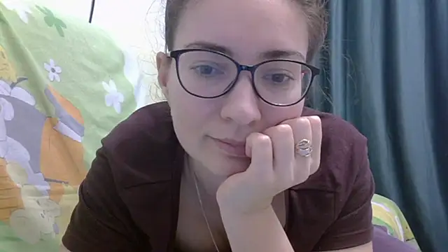 Ashleyspice online show from March 10, 2025, 12:48 pm