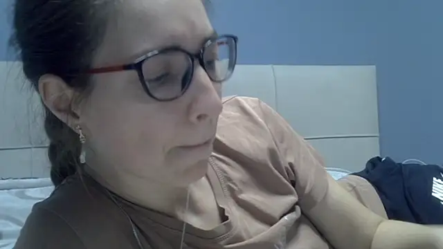 Snapshot of Ashleyspice chatting on May 19, 2026, 10:54 am Ashleyspice online show from May 19, 2026, 10:54 am