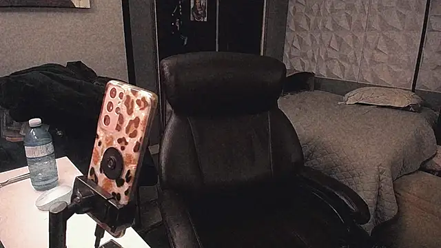 sheylagoddess11 online show from October 20, 2025, 7:20 am