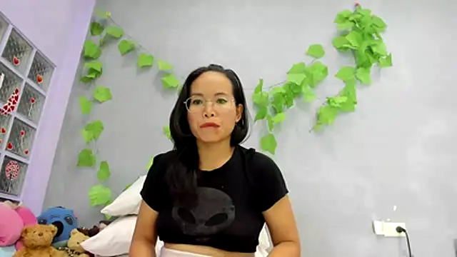 Snapshot of loveley_jenny chatting on July 12, 2026, 6:37 am loveley jenny online show from July 12, 2026, 6:37 am
